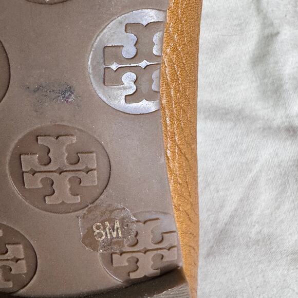Tory Burch Women sz 8 Reva Tumbled Leather Tonal Logo Royal Tan Ballet Flats - Picture 6 of 12